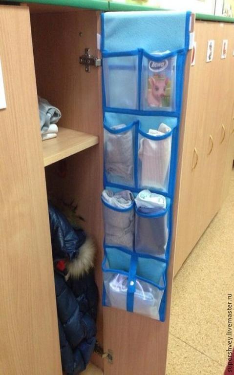 Кармашки на шкаф в сад