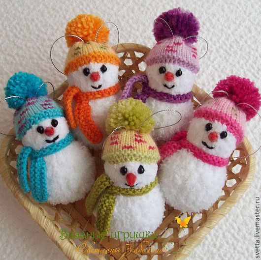 Игрушки связанные крючком на новый год Игрушки связанные крючком на новый год
