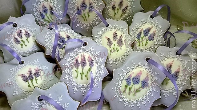 Цветы на пряниках мастер класс Цветы на пряниках мастер класс