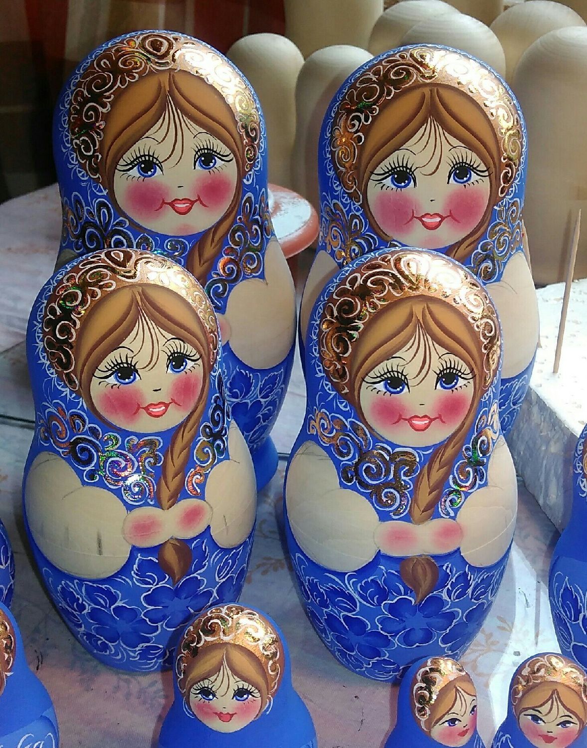 Краска для росписи матрешек Краска для росписи матрешек