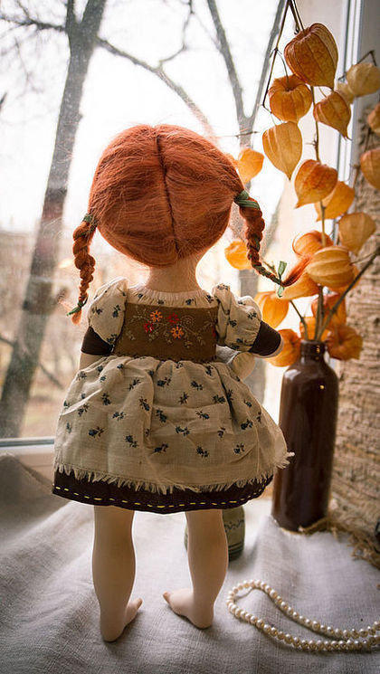    .   .  .  . Livingdoll