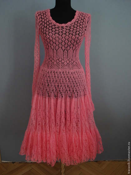   .   -  .   . Handmade. 