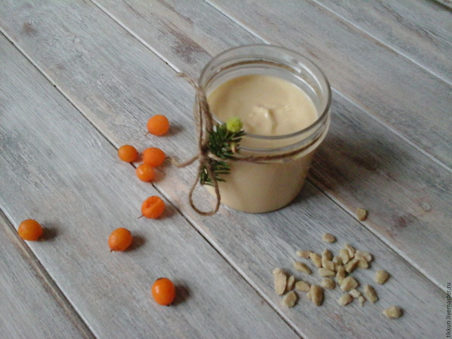 Мед для волос. Маски для волос из меда. Медовые маски для Кому идут короткие стрижки - Мне 30