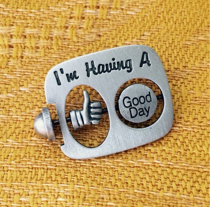 Винтаж ручной работы. Ярмарка Мастеров - ручная работа. Купить Винтажная брошь значок JJ Настроение. Handmade. Брошь, прикол