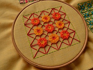 Вышивка в технике «Декоративная сетка», или «Крестик для ленивых». Часть 3: цветочки-мандалы | Ярмарка Мастеров - ручная работа, handmade
