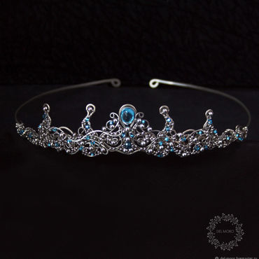 Корона с камнями голубой кварц "Ice crown". Кулоны, гребни и другие украшения с камнями ручной работы. Украшения ручной работы - Ярмарка Мастеров Украшения ручной работы. Ярмарка Мастеров - ручная работа Корона с камнями голубой кварц "Ice crown". Handmade.