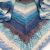 Pullover knitted women's 