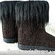Boots hand-felting on the sole ,with fur.Boots and the fur can be ordered in other colors .Tall boots will do as you say,any.Boots soft,warm for years to come.A great gift to your feet.
