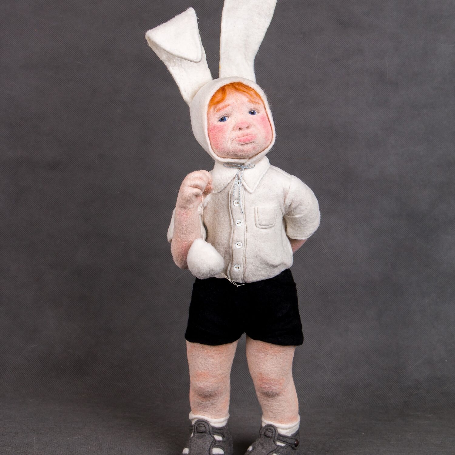 Видео мальчик зайчик. Мальчик зайчик на новогоднем утреннике. Видео мальчик зайчик. Шоу танцы под дождем искушение. Мальчики зайчики.