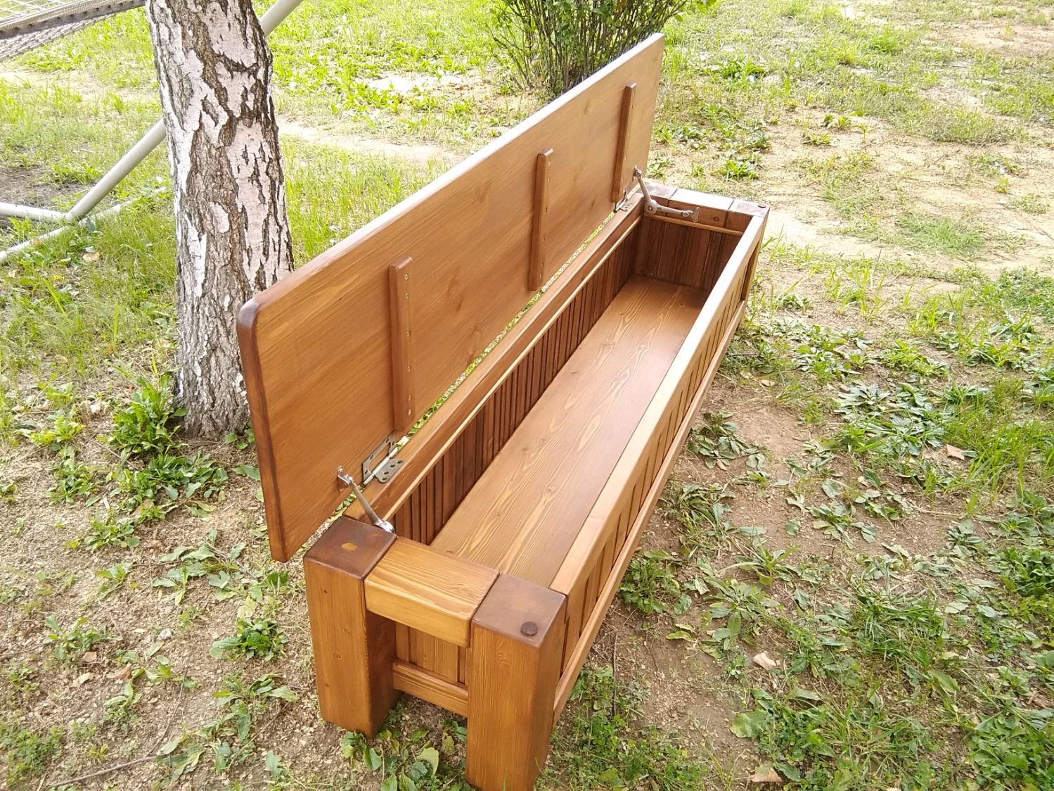 Скамейка с ящиком для хранения своими руками из дерева