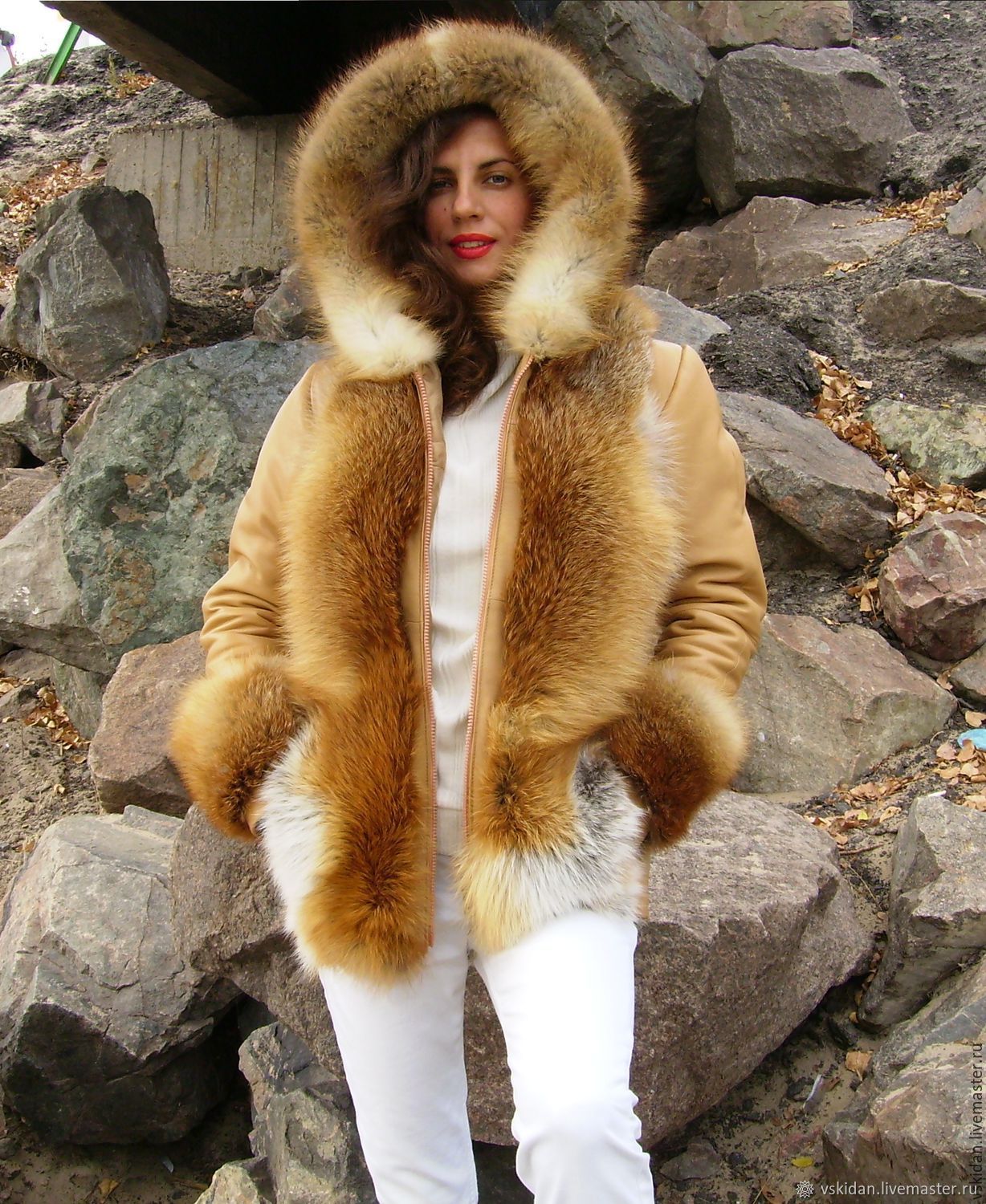 Куртка с мехом лисы