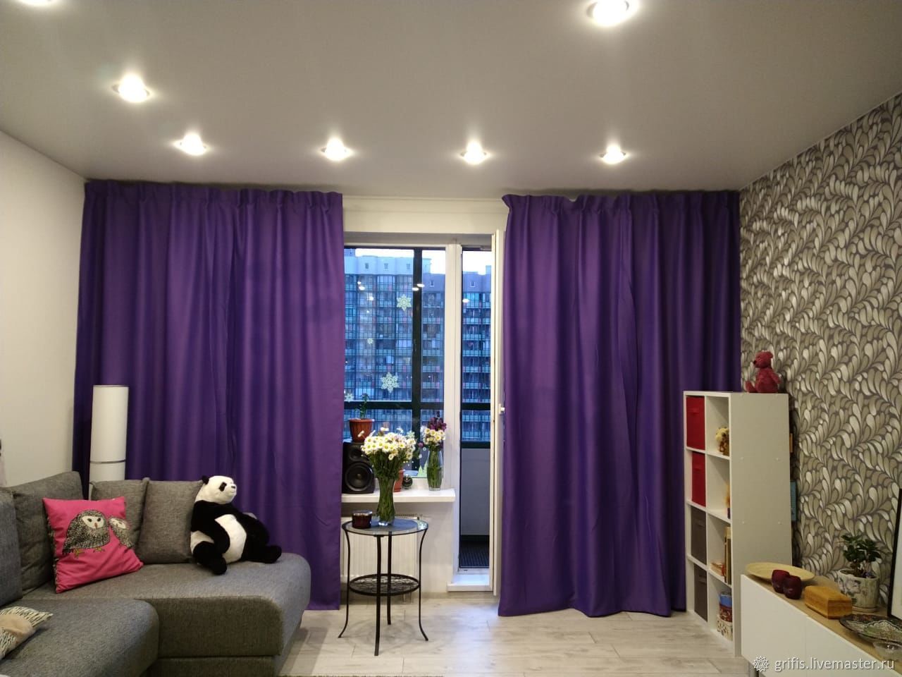 Фиолетовые шторы в интерьере: ТОП-100 фото оригинального дизайна и красивого сочетания