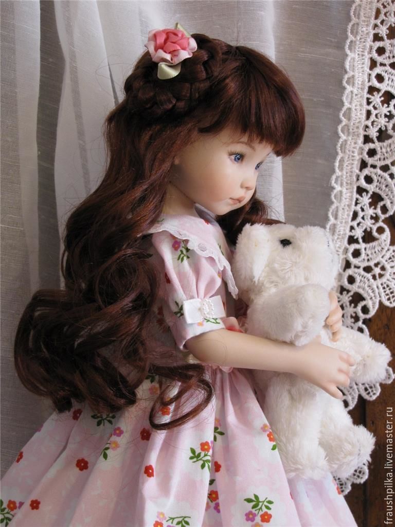 rose porcelain doll