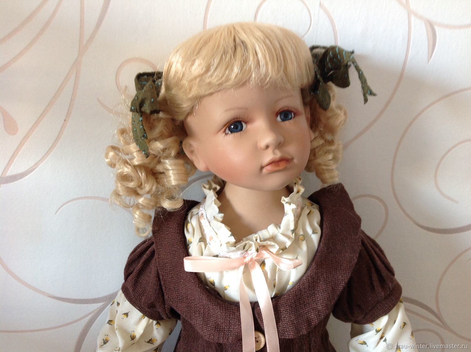Кукла винтажная 