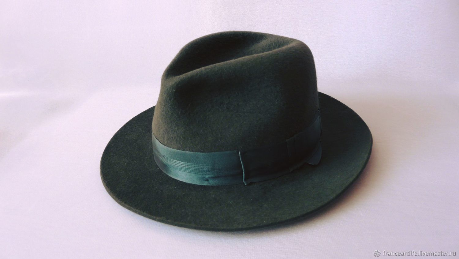 Hat 20. Фетровая шляпа мужская 19 век. Шляпы 20 века мужские. Советские шляпы мужские. Старинные шляпы мужские.