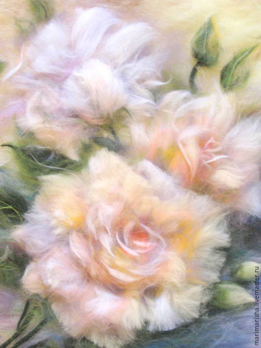 Картины цветов ручной работы. Ярмарка Мастеров - ручная работа. Купить Картина из шерсти Кремовые розы. Handmade. Бежевый