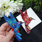 Украшения handmade. Livemaster - original item Brooch-pin made of beads in the form of a Hummingbird bird as a gift for a woman. Handmade.