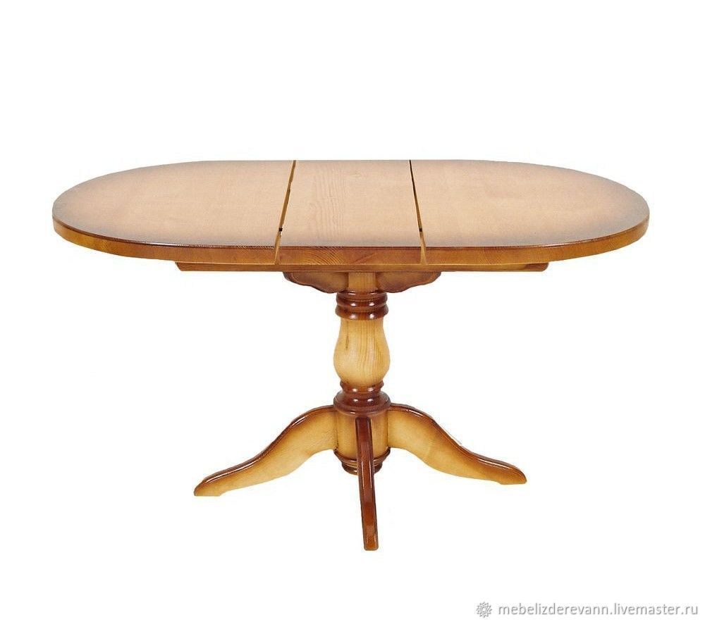 Круглый стол из дерева на одной ножке