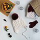 Order Children's knitted hat, Snood and mittens 'Contrast' milk Marsala. klukvaknit. Livemaster. . Hat and scarf set Фото №3