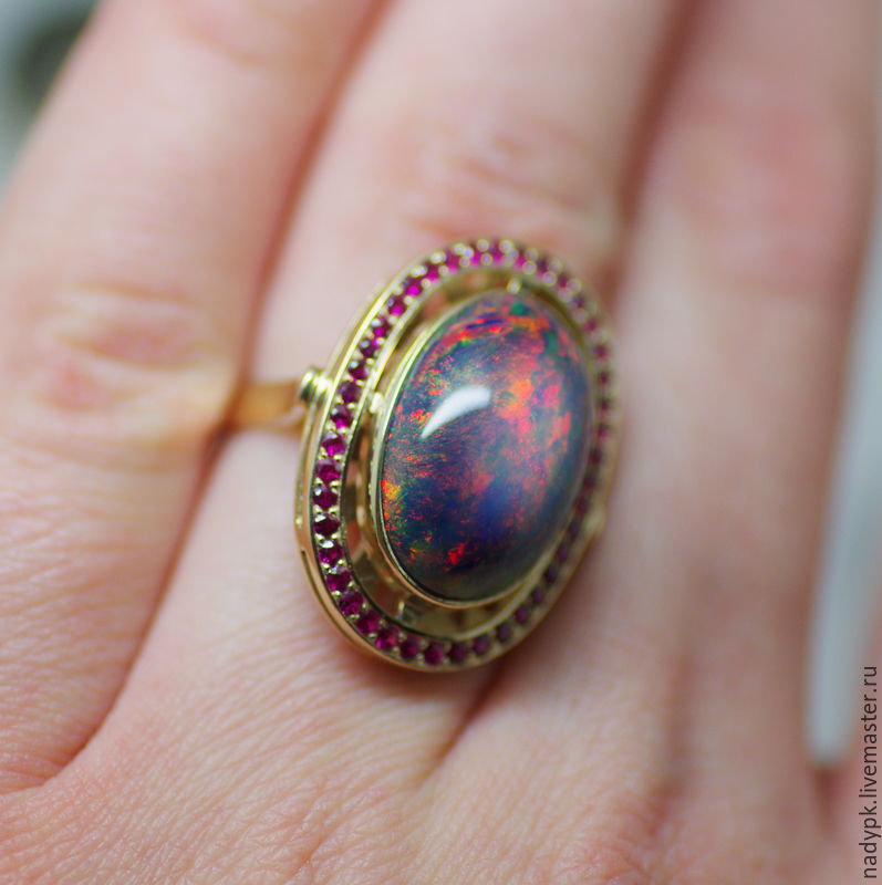 An opal ring, 