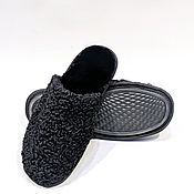 Обувь ручной работы handmade. Livemaster - original item Men`s Slippers made of Astrakhan and sheepskin. Handmade.