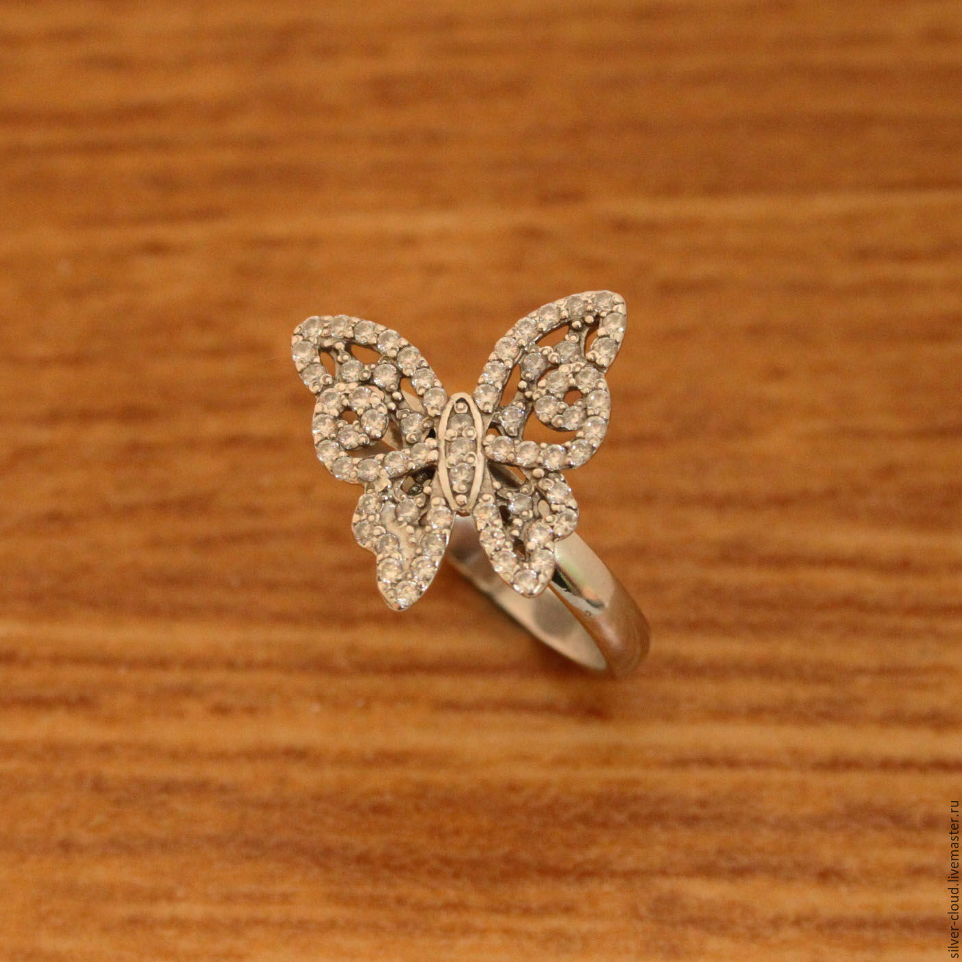 Золотое кольцо бабочка. BAUBLEBAR кольцо бабочка серебро. Кольцо бабочка серебро 925. Кольцо бабочка e349049. Кольцо бабочка золото.