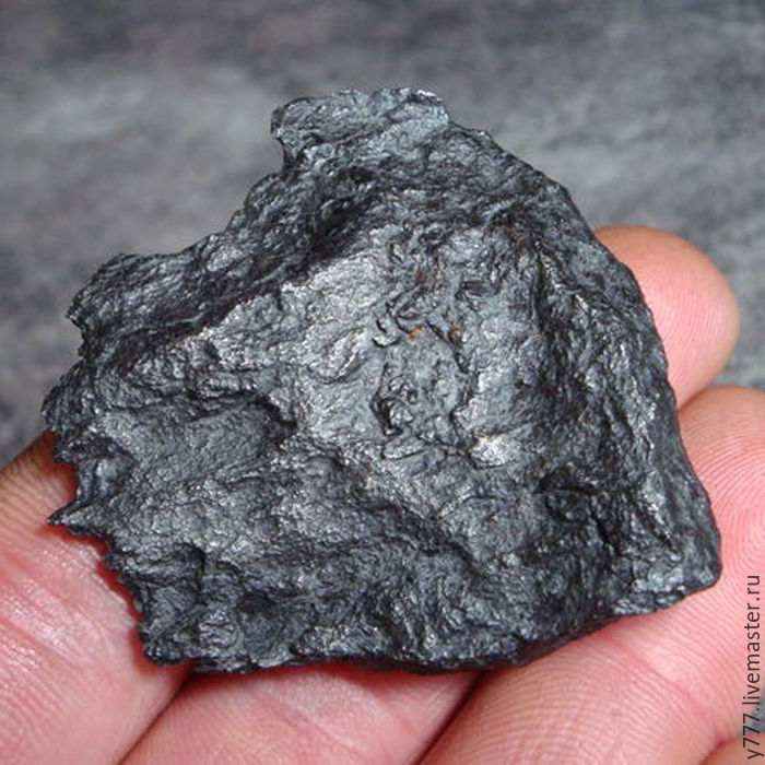 Браслет Метеорит натуральный.Сидерит-активатор силы Ураган-2