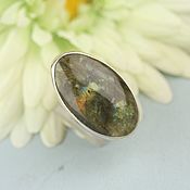 Ring with moss agate. Silver