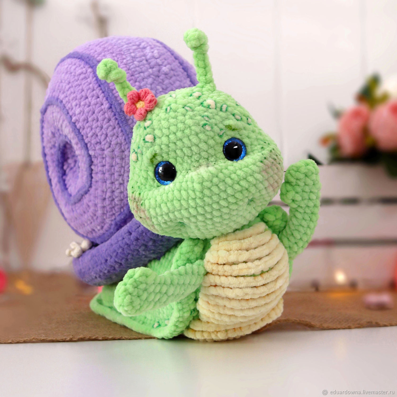 Улитка крючком