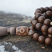 Фен-шуй и эзотерика handmade. Livemaster - original item Sandalwood Rosary with silk brush, with Ji bead. Handmade.