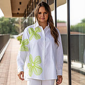 Одежда handmade. Livemaster - original item White cotton shirt with tulle applique green flowers. Handmade.