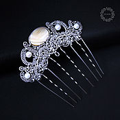 Украшения handmade. Livemaster - original item Comb for hair with pearls and mother-of-pearl 