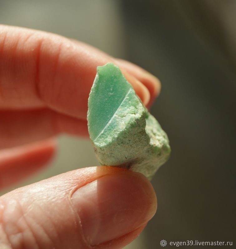 Хризопраз яблочный. Образец минерала – купить на Ярмарке Мастеров ...