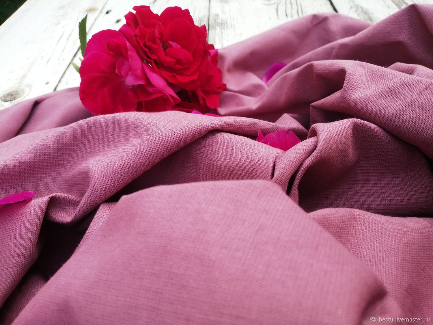 Купить материал розы. Ткань лен розовый. Ткань Эстетика.