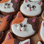 Сувениры и подарки handmade. Livemaster - original item Culinary Souvenirs: Gingerbread ginger cats.. Handmade.