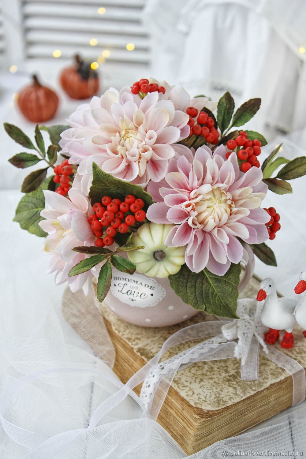 Цветы декоративные из ПВХ в стиле шебби-шик