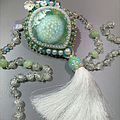 Украшения handmade. Livemaster - original item Dandelion dreams-beaded pendant with brush and lacquer painting. Handmade.