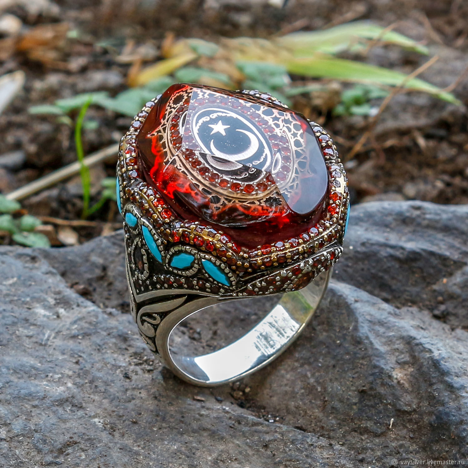 Перстень женский серебряный с цирконием Ювелирная эмаль с рисунком в интернет-магазине Ярмарка Мастеров по цене 13923.77 ₽ – NHG2QRU