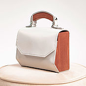 Women's leather bag with wood white