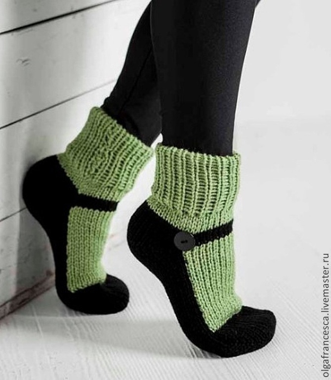 Идеи на тему «ВЯЗАНЫЕ НОСОЧКИ» () | вязание, носки, вязаные носки