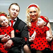 Одежда для всей семьи "Красно-черно-белый цвет"