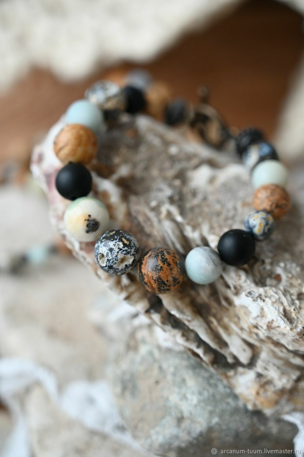 Браслет из натуральных камней ЗАЛИВ НУТКА купить в интернет-магазине ...