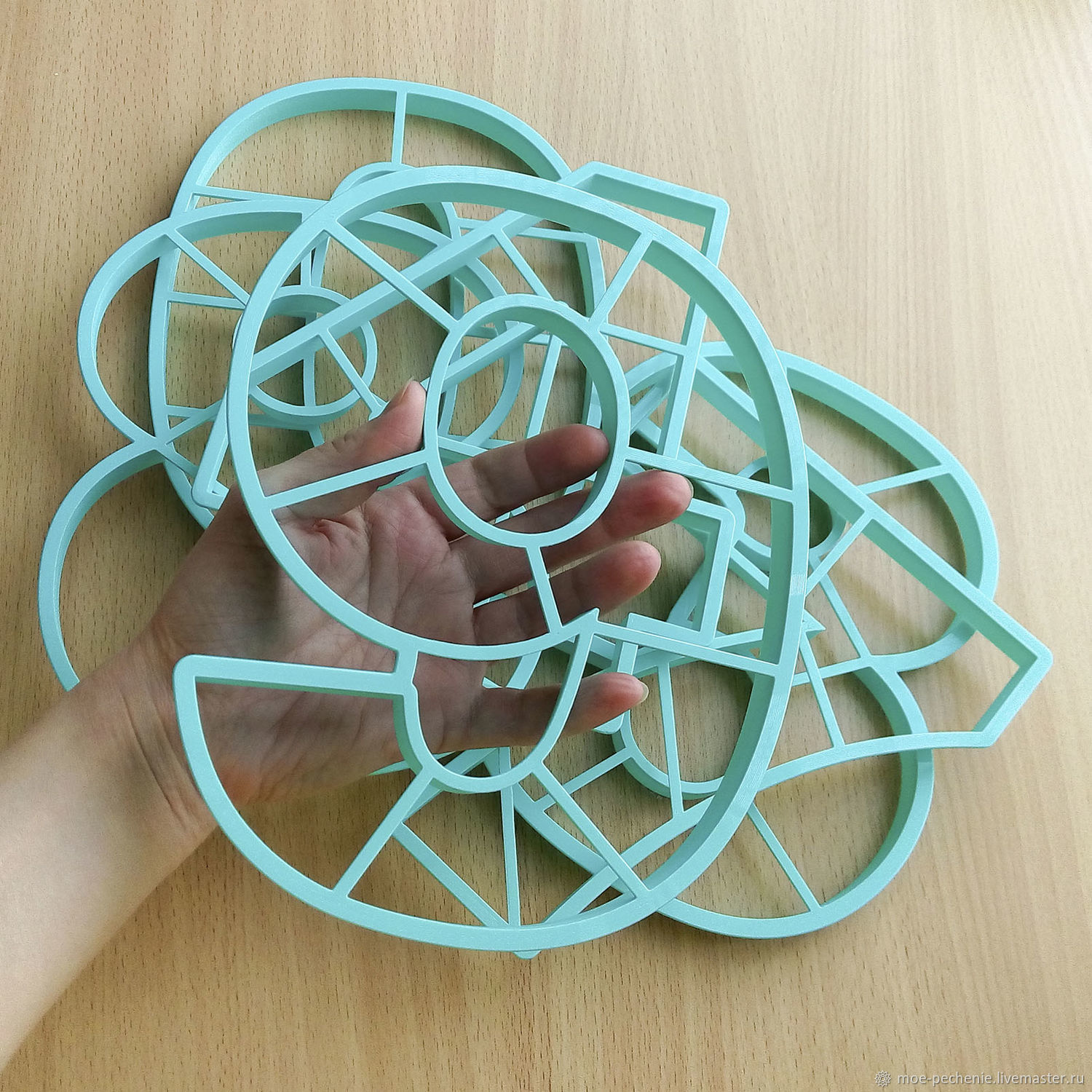 форма для вырубки теста. формочки для украшения тортов. цифра 6 пряник. вырубка 6. вырубка для печенья арабеск.