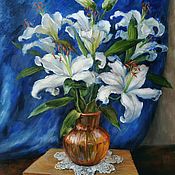 Картины и панно handmade. Livemaster - original item Bouquet of white lilies on a sketchbook. Oil on canvas. Handmade.