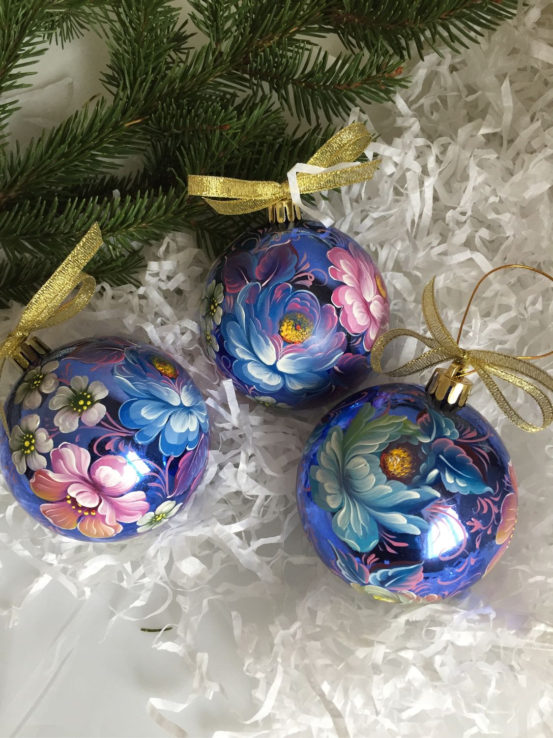 Новогодние шары ручной работы. Елочные шары. Шары роспись ручная работа. Елочные игрушки расписанные вручную. Шары роспись ручная работа.