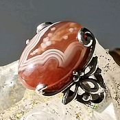 Ring with natural agate 