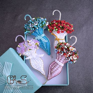 Брошь ,,Алые паруса,, | Sequin crafts, Beaded brooch, Beaded jewelry