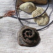Boho pin brooch made of linen and polymer 