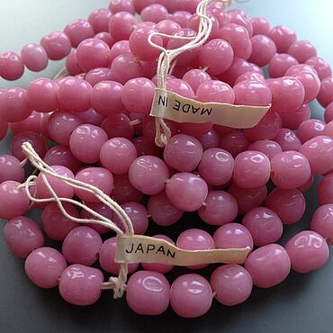 Материалы для творчества ручной работы. Ярмарка Мастеров - ручная работа 6мм и 8мм Антикварные бусины Япония 1950-х. Пыльно-Розовое стекло.. Handmade.
