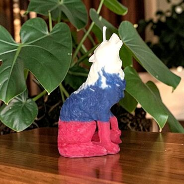 Сувениры и подарки ручной работы. Ярмарка Мастеров - ручная работа Свеча Волк. Handmade.